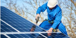 Installation Maintenance Panneaux Solaires Photovoltaïques à Montmeillant